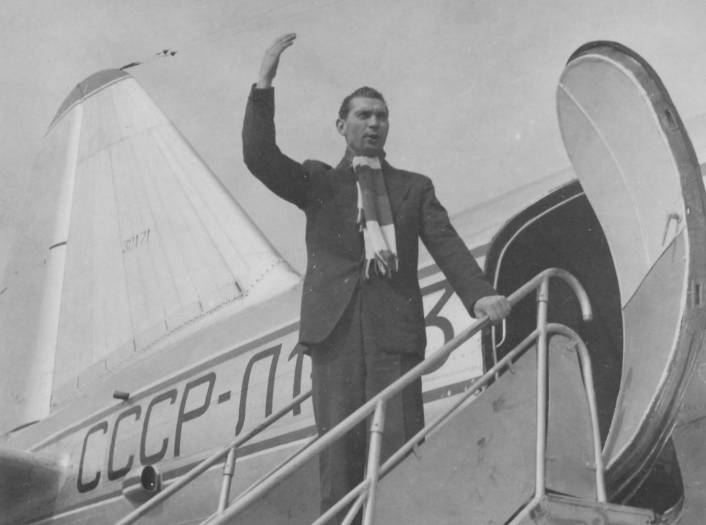Radoslav Sís po návratu z evropského šampionátu v Moskvě, 1953.